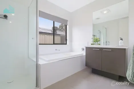 Property photo of 15 Firmstone Road Leneva VIC 3691