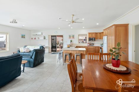Property photo of 9 Cambridge Court Mount Gambier SA 5290
