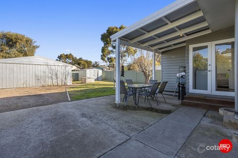 Property photo of 27 Woolcock Avenue Kangaroo Flat VIC 3555