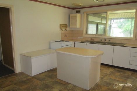 Property photo of 4 Latrobe Street Cranbourne VIC 3977