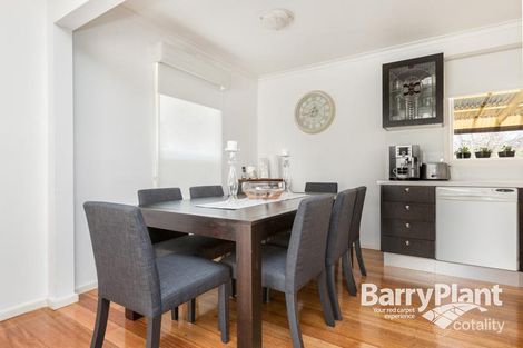 Property photo of 24 Finchaven Avenue Keysborough VIC 3173
