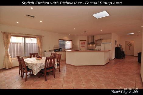 Property photo of 19 Dovecote Street Oakden SA 5086