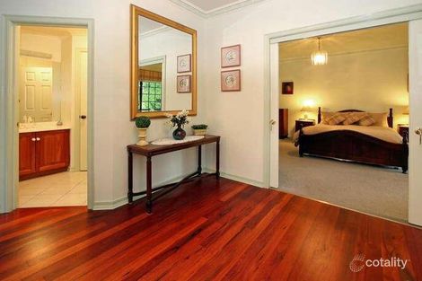 Property photo of 2 Heyington Close Croydon VIC 3136