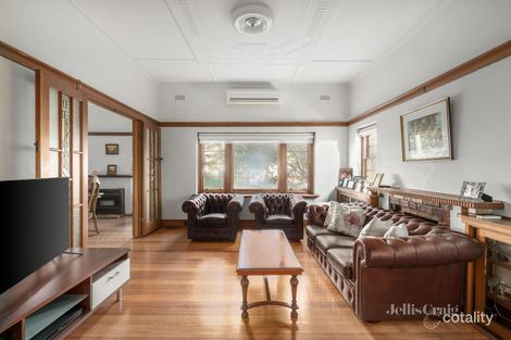 Property photo of 2 Collings Street Camberwell VIC 3124