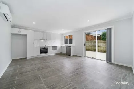 2 Devon Pl, Galston, NSW 2159
