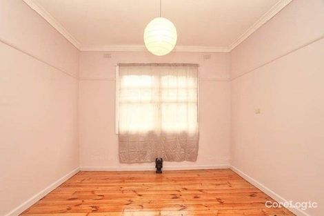 Property photo of 8 Baynton Avenue Sunshine North VIC 3020