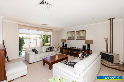 Property photo of 5 Duncton Court Leeming WA 6149