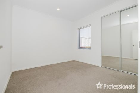 Property photo of 2/3 Dover Court Marangaroo WA 6064