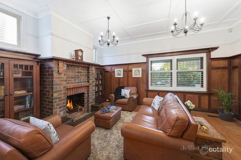 Property photo of 11 Wahroongaa Crescent Murrumbeena VIC 3163