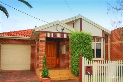 2/65 Kerferd St, Essendon North, VIC 3041