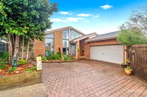 Property photo of 25 Robert Street Somerville VIC 3912