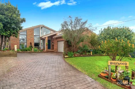 Property photo of 25 Robert Street Somerville VIC 3912