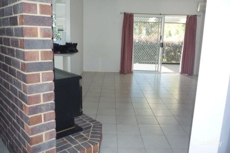 Property photo of 35 Corringle Close Helensvale QLD 4212