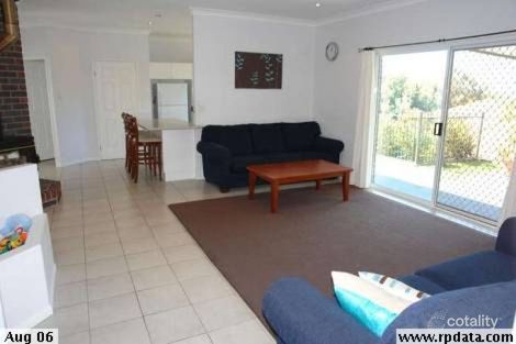 Property photo of 35 Corringle Close Helensvale QLD 4212