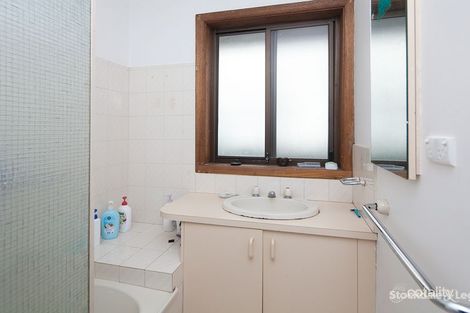 17 Melia St, Doveton, VIC 3177