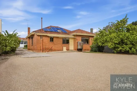 Property photo of 60 Docker Street Wangaratta VIC 3677
