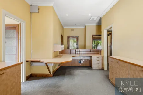 Property photo of 60 Docker Street Wangaratta VIC 3677
