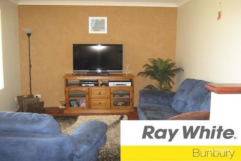 Property photo of 15 Glenfield Drive Australind WA 6233