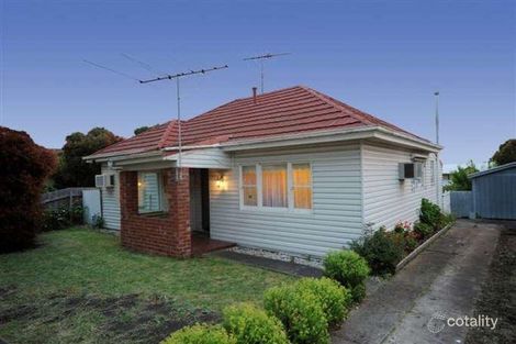 28 Toyne Ave, Hamlyn Heights, VIC 3215