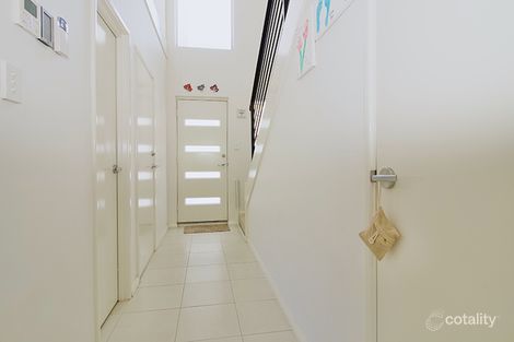Property photo of 17/2 Louvre Way Baldivis WA 6171