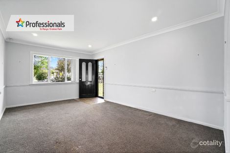 Property photo of 7 Kiwi Place Lethbridge Park NSW 2770