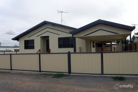 2/2 Park St, Biloela, QLD 4715