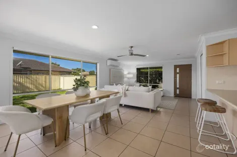 Property photo of 12 Brittany Crescent Raceview QLD 4305