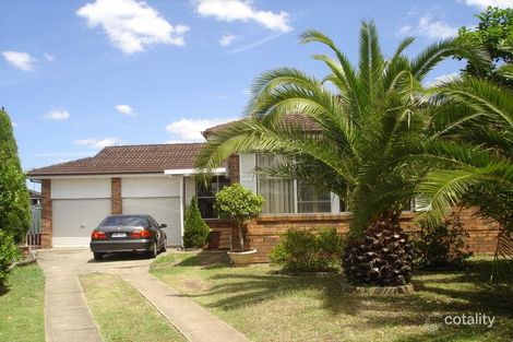 Property photo of 6 Enfield Close St Johns Park NSW 2176