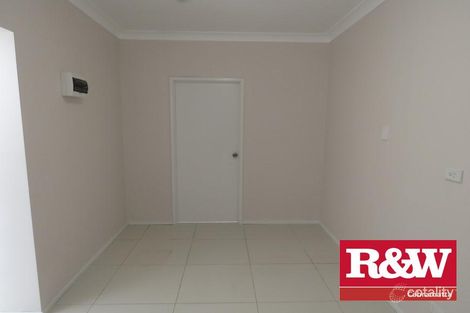 Property photo of 11 Ash Close Bossley Park NSW 2176