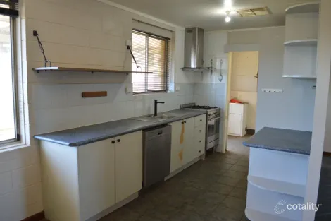 Property photo of 2 Bachelor Avenue Kambalda East WA 6442
