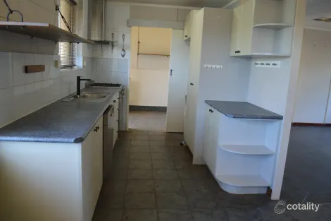 Property photo of 2 Bachelor Avenue Kambalda East WA 6442