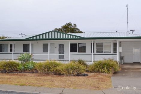 2 Cooper St, Pittsworth, QLD 4356