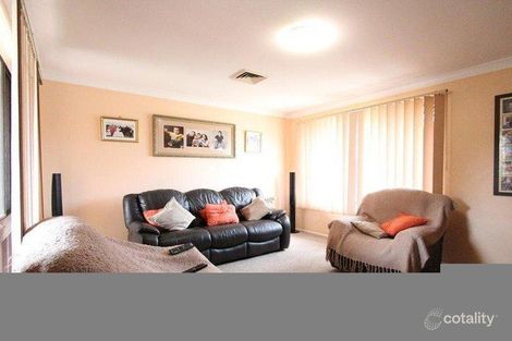 Property photo of 17 Dorrigo Crescent Bow Bowing NSW 2566