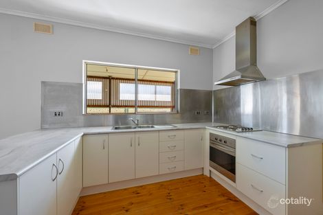 Property photo of 36 Kentwood Road Morphett Vale SA 5162