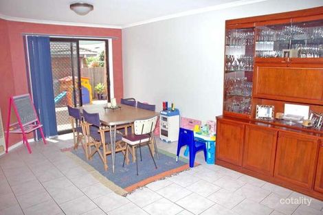 Property photo of 10 Daphne Way Cranbourne North VIC 3977