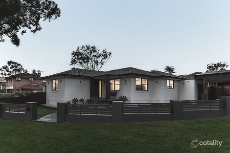 Property photo of 29 Kerrie Crescent Peakhurst NSW 2210