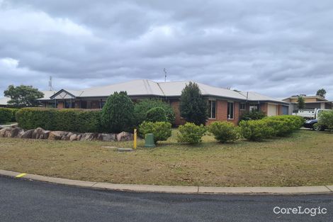 Property photo of 18 Parkland Drive Crows Nest QLD 4355