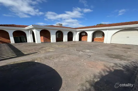 45 George St, Midland, WA 6056