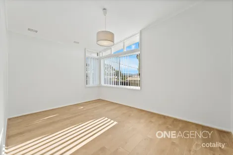 Property photo of 9 Jarman Place Warilla NSW 2528