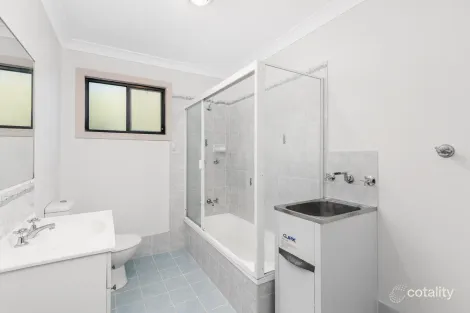 Property photo of 158A Explorers Way St Clair NSW 2759