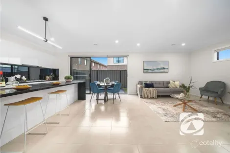 Property photo of 7 Gian Street Clyde VIC 3978