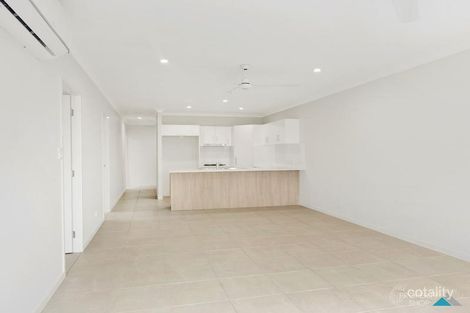 1/4 Gilberton Gte, Smithfield, QLD 4878