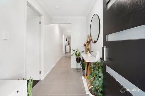 Property photo of 15 Wolseley Way Upper Coomera QLD 4209