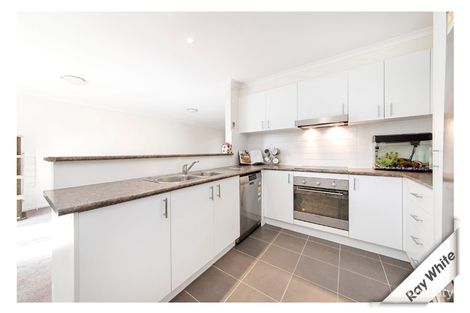 Property photo of 2 Eccles Circuit Macgregor ACT 2615