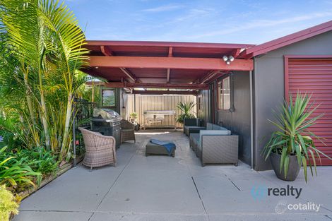 Property photo of 86 Winbin Crescent Gwandalan NSW 2259