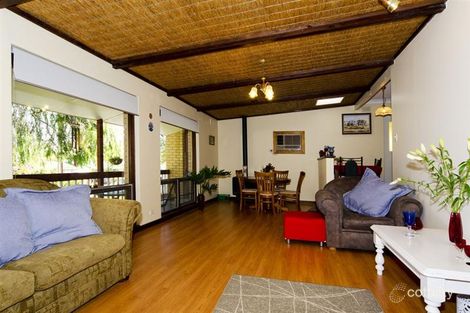 Property photo of 10 Abbott Avenue Morphett Vale SA 5162