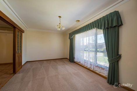 Property photo of 30 King Grove Mount Gambier SA 5290