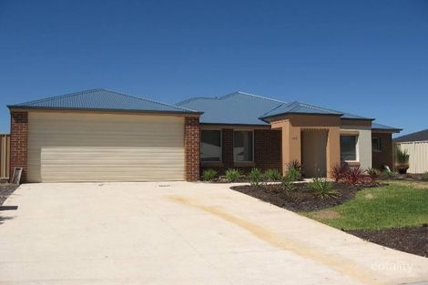 Property photo of 115 Leschenault Parade Australind WA 6233