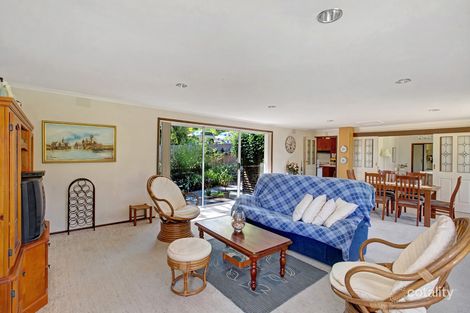 8-10 Baringa Rd, Croydon North, VIC 3136