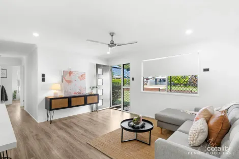 Property photo of 16 Holmes Drive Beaconsfield QLD 4740
